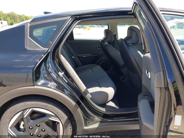 2025 KIA K4 EX 8