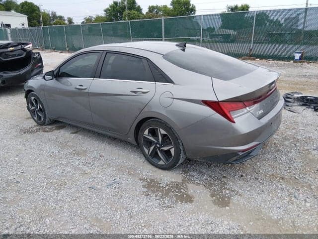 2021 HYUNDAI ELANTRA SEL 3