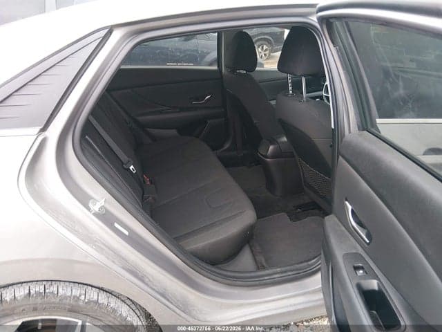 2021 HYUNDAI ELANTRA SEL 8