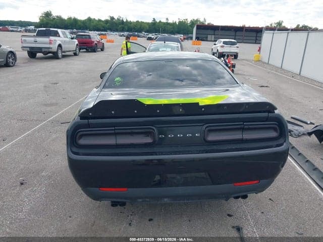 2017 DODGE CHALLENGER SXT 17