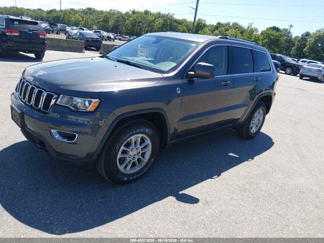 2019 JEEP GRAND CHEROKEE LAREDO E 4X4 2