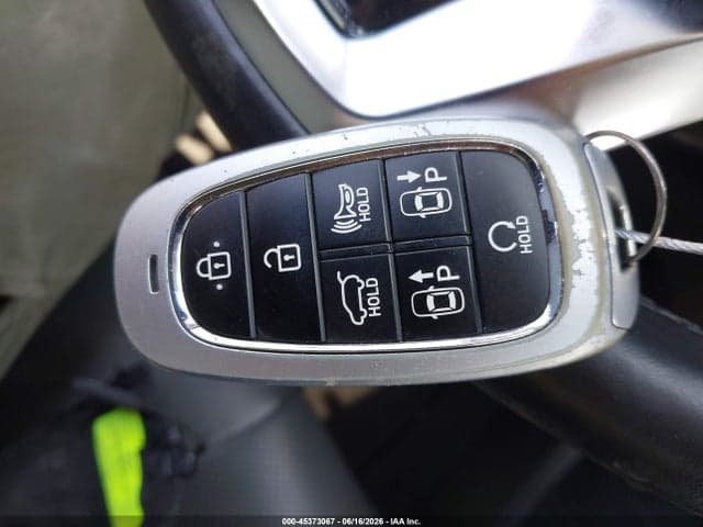2022 HYUNDAI SANTA FE LIMITED 11