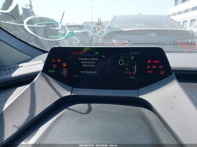 2026 TOYOTA PRIUS LE 7