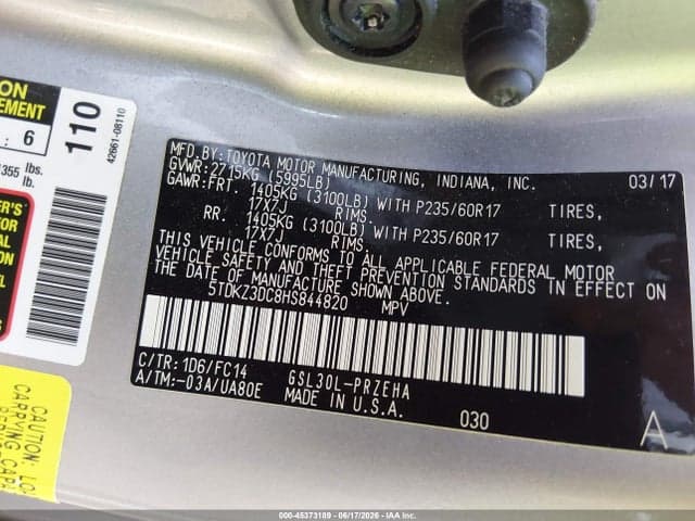 2017 TOYOTA SIENNA LE 8 PASSENGER 9