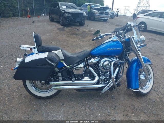 2018 HARLEY-DAVIDSON FLDE DELUXE 12