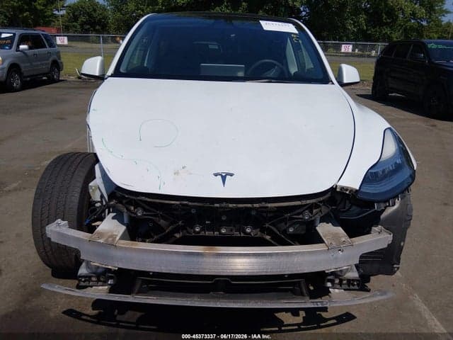 2023 TESLA MODEL Y 6