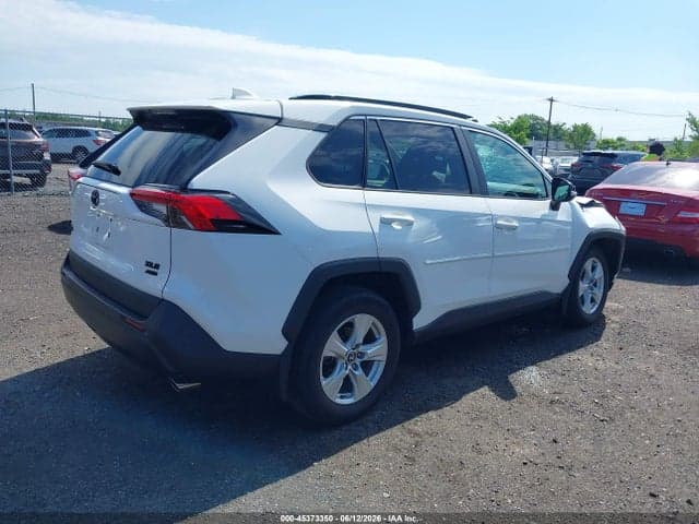 2020 TOYOTA RAV4 XLE 4