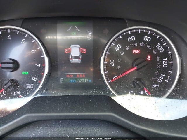 2020 TOYOTA RAV4 XLE 7