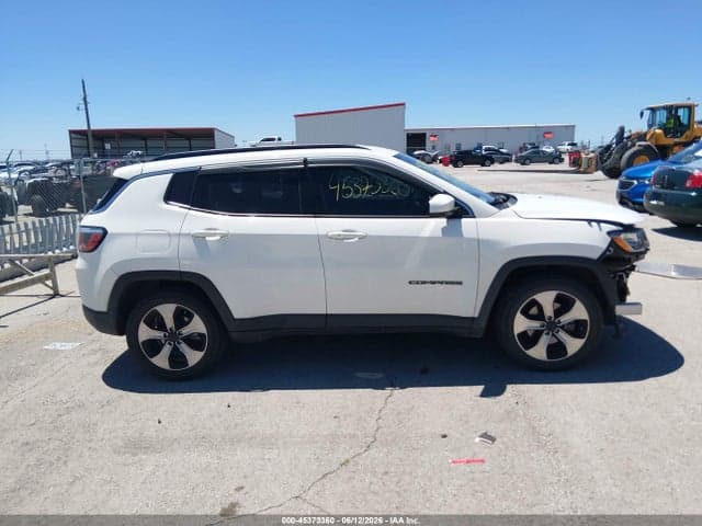 2017 JEEP NEW COMPASS LATITUDE FWD 14