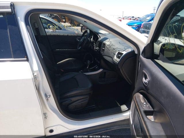 2017 JEEP NEW COMPASS LATITUDE FWD 5
