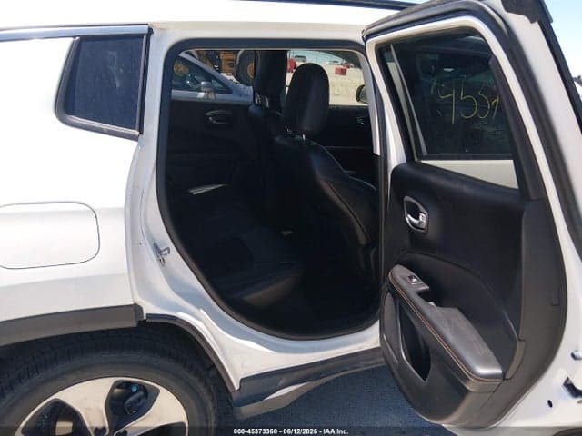 2017 JEEP NEW COMPASS LATITUDE FWD 8