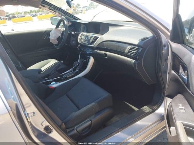 2017 HONDA ACCORD LX 5