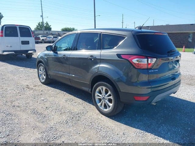 2017 FORD ESCAPE SE 3