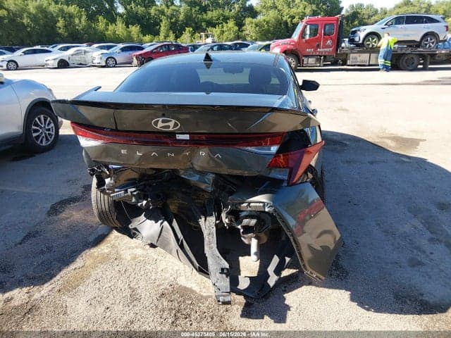 2025 HYUNDAI ELANTRA SEL SPORT 16