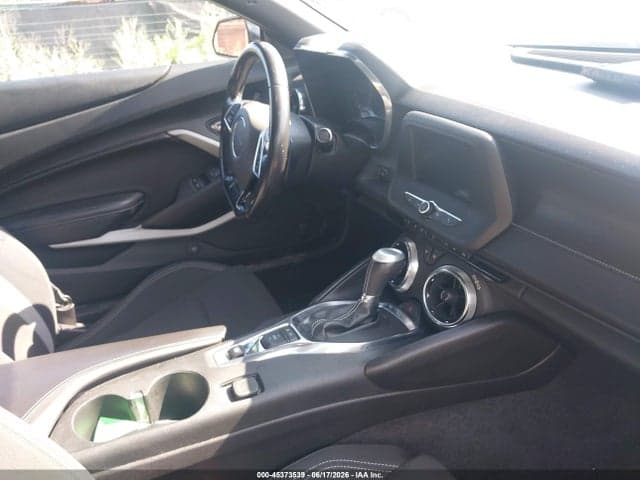 2018 CHEVROLET CAMARO 1LT 5
