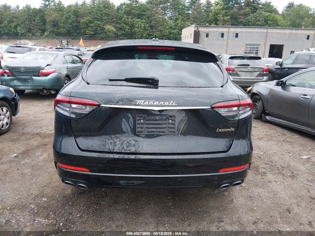 2024 MASERATI LEVANTE GT ULTIMA 17