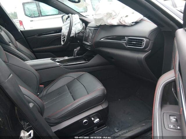 2024 MASERATI LEVANTE GT ULTIMA 5