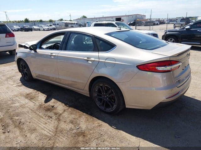 2019 FORD FUSION SE 3