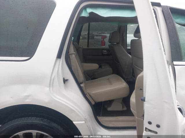 2017 LINCOLN NAVIGATOR SELECT 8
