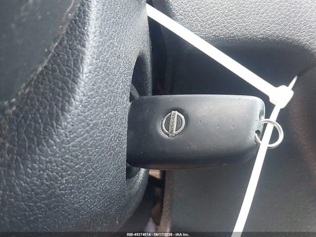 2018 NISSAN ROGUE S 11