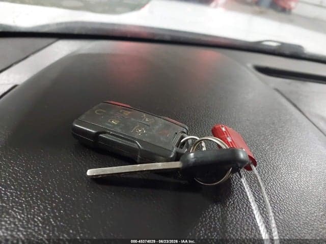 2018 GMC YUKON SLE 11