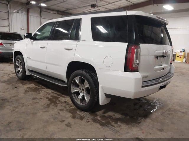 2018 GMC YUKON SLE 3