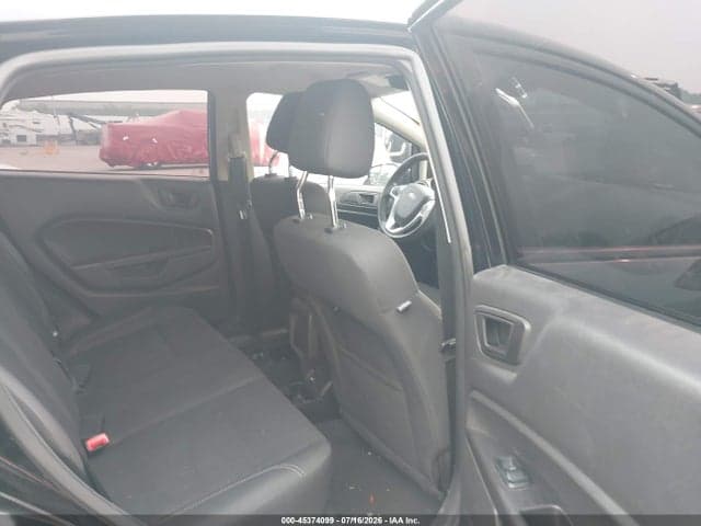 2017 FORD FIESTA SE 8