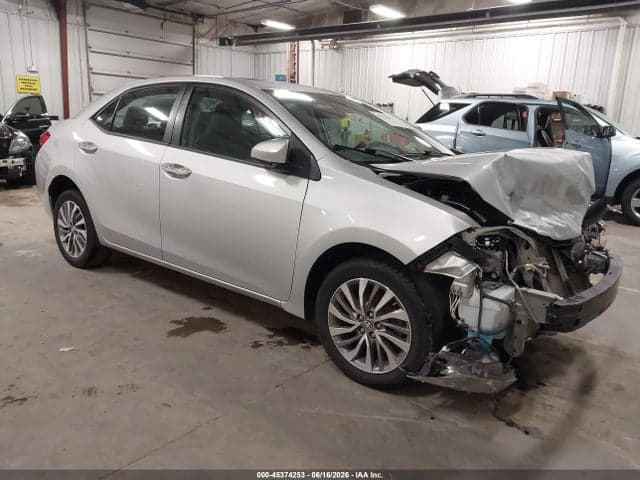 2017 TOYOTA COROLLA XLE