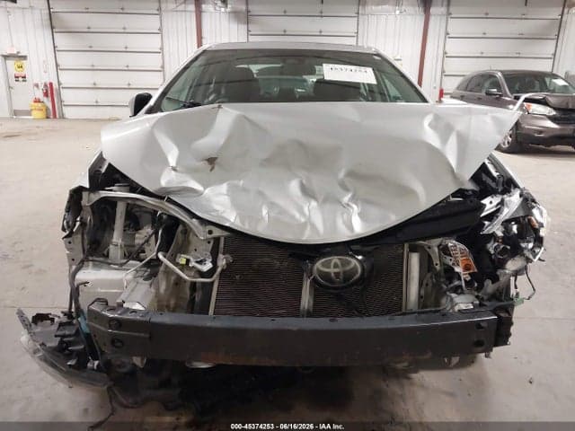 2017 TOYOTA COROLLA XLE 13