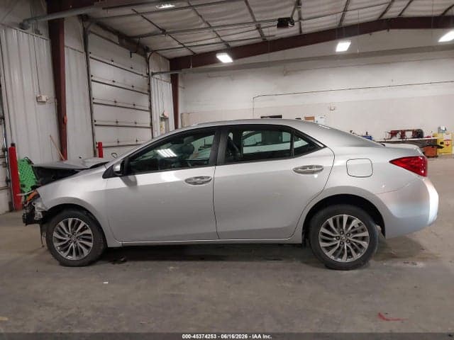 2017 TOYOTA COROLLA XLE 15