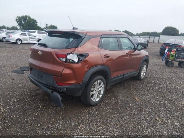 2021 CHEVROLET TRAILBLAZER AWD LS 4