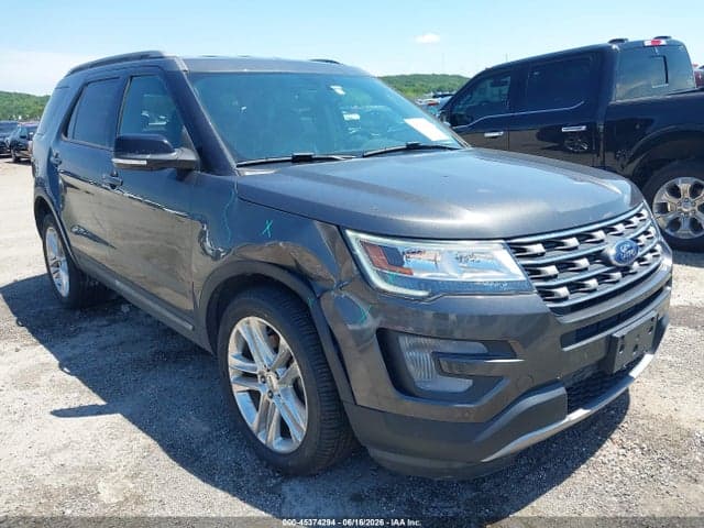 2017 FORD EXPLORER XLT 1