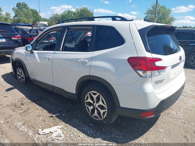 2023 SUBARU FORESTER PREMIUM 3