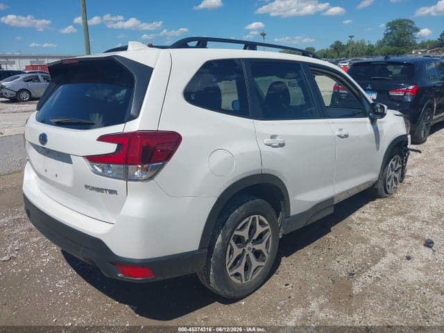 2023 SUBARU FORESTER PREMIUM 4