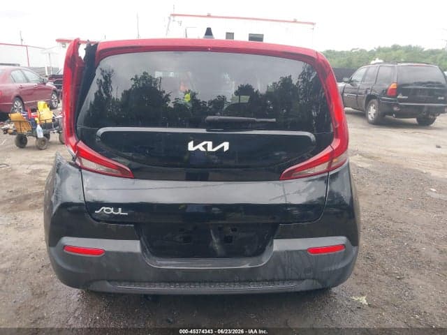 2022 KIA SOUL LX 15