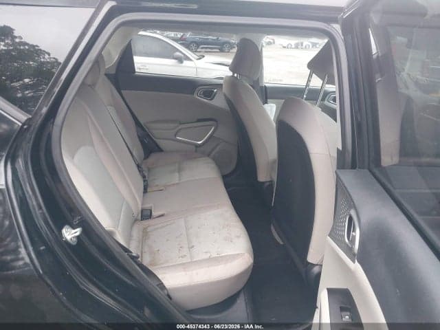 2022 KIA SOUL LX 8