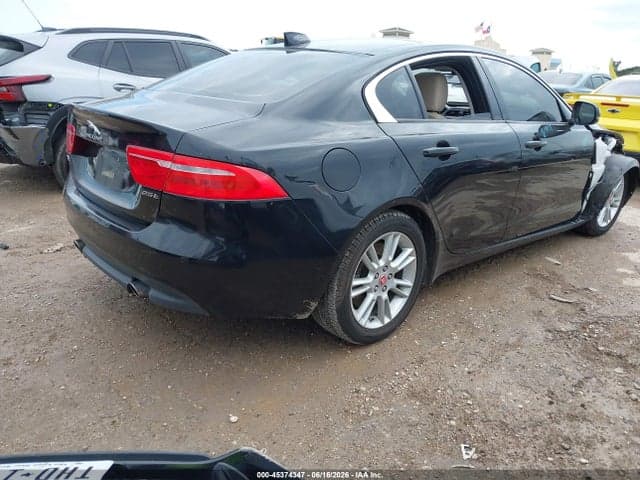 2017 JAGUAR XE 25T 4