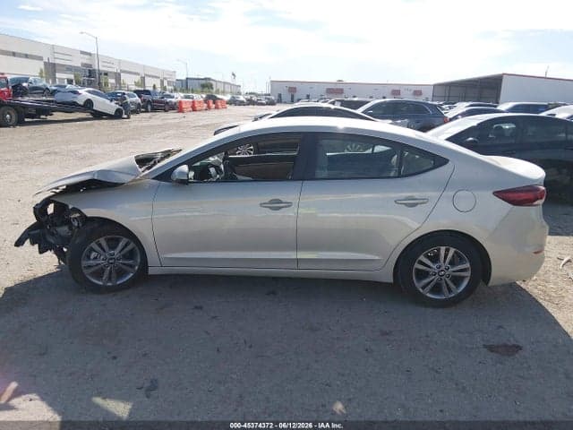 2017 HYUNDAI ELANTRA SE 14