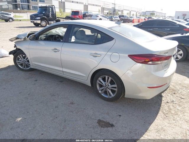 2017 HYUNDAI ELANTRA SE 3