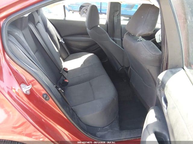 2021 TOYOTA COROLLA LE 8
