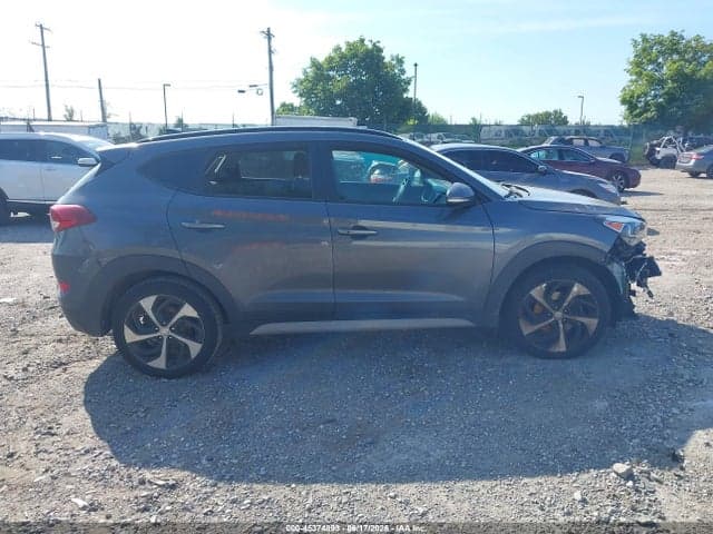 2018 HYUNDAI TUCSON VALUE 13
