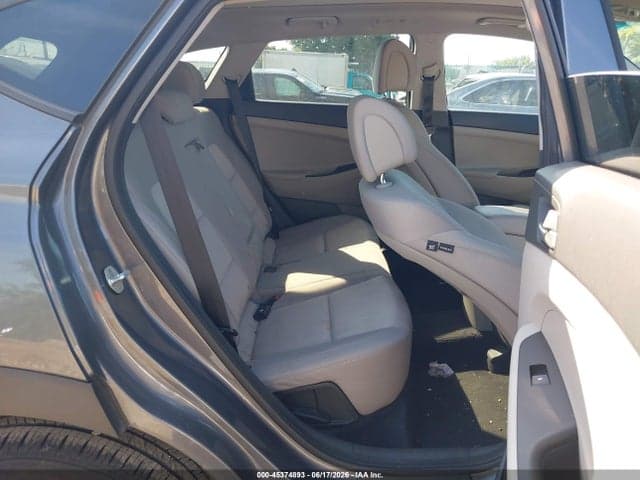 2018 HYUNDAI TUCSON VALUE 8