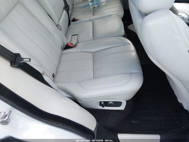2017 LAND ROVER RANGE ROVER 8