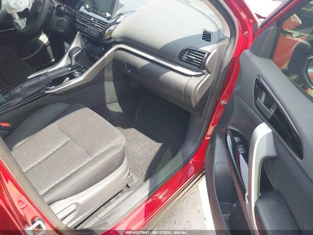 2025 MITSUBISHI ECLIPSE CROSS 5