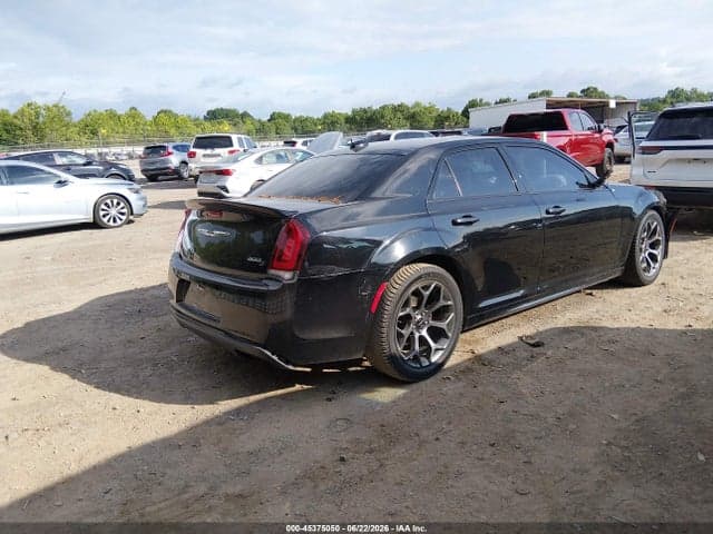 2018 CHRYSLER 300 300S 5