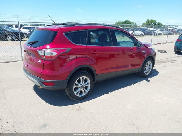 2017 FORD ESCAPE SE 4