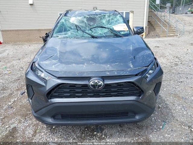 2019 TOYOTA RAV4 LE 12