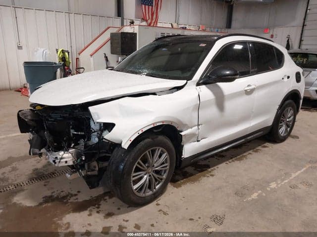 2024 ALFA ROMEO STELVIO SPRINT AWD 2