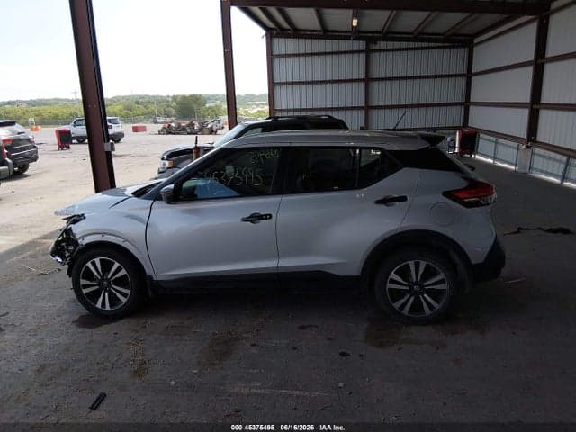 2018 NISSAN KICKS SR 14