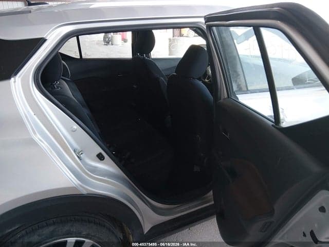 2018 NISSAN KICKS SR 8